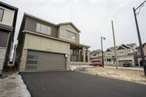 Homes for Rent/Lease in Half Moon Bay, Ottawa, Ontario $2,995 monthly