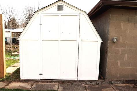 Newer shed