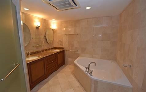 Barbados Luxury Elegant Properties Realty - Principal Bathroom
