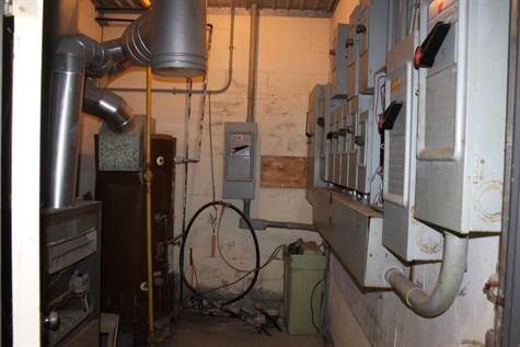 Commercial utility room