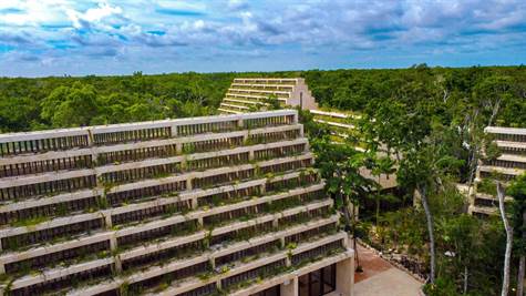 Single-family lot for sale in Tulum