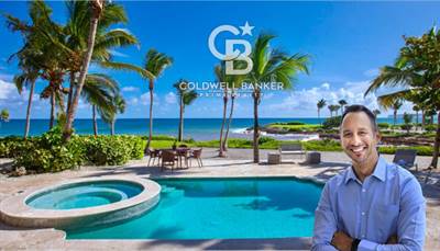 Tropical Luxury: 4 BR + STD Ocean Front Villa with Golf Course Views in Cap Cana