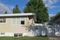 Homes for Sale in Lethbridge, Alberta $220,000