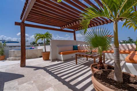 Playa del Carmen Real Estate: Condo for Sale in Playa del Carmen