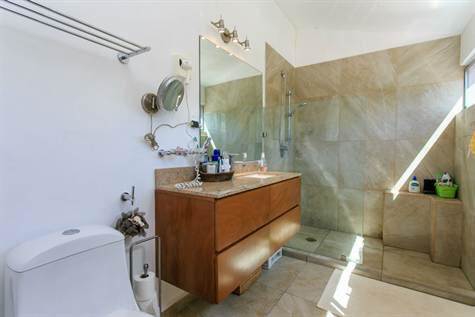 SPACIOUS family HOME for sale in PLAYACAR BATH ROOM