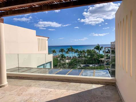 2 bedroom oceanfront penthouse for sale