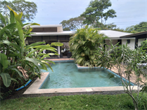 Homes Sold in Surfside, Playa Potrero, Guanacaste $520,000