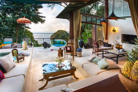 Manuel Antonio Real Estate - Luxury Home