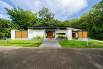 Homes for Sale in Playa Tamarindo, Tamarindo, Guanacaste $998,000