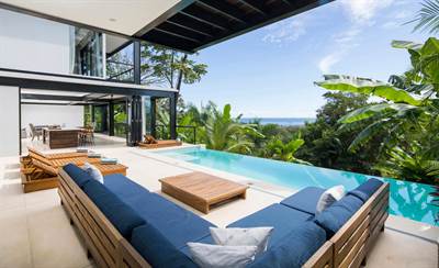 Casa Bri Bri Luxury Ocean View House
