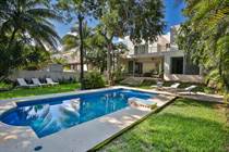 Homes for Sale in Playacar Fase 2, Playa del Carmen, Quintana Roo $750,000