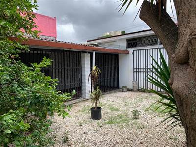 House for sale Sabana, ideal for apartments, offices.