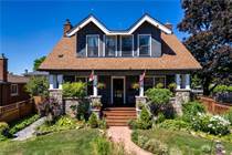Homes for Sale in Hamilton, Ontario $1,249,900