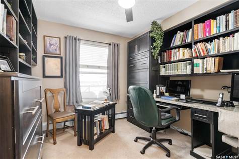 2nd bedroom used as home office