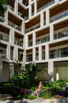 GREAT SIZE PENTHOUSE WITH 3 BR ON SALE IN PLAYA DEL CARMEN