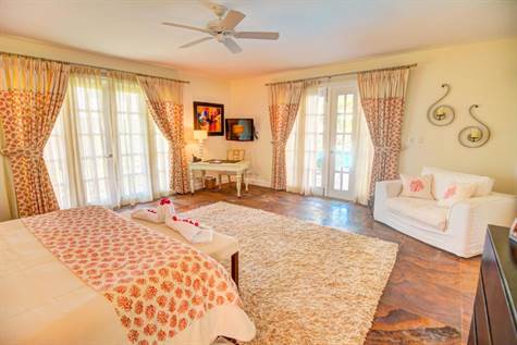 For Sale Villa 5BR in Tortuga Punta Cana Resort 21