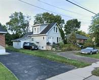 Homes for Sale in Hamilton, Stoney Creek, Ontario $979,000