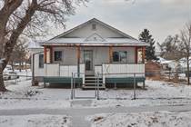 Homes for Sale in Medicine Hat, Alberta $147,500