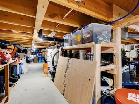 FULL SIZE CRAWL SPACE PROVIDES LOT OF STORAGE AREA