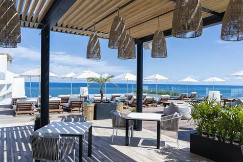 Puerto Morelos Real Estate Ocean Front Loft for Sale  in the Amazing Condo Hotel The Fives Puerto Morelos