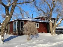 Homes for Sale in Biggar, Saskatchewan $326,000