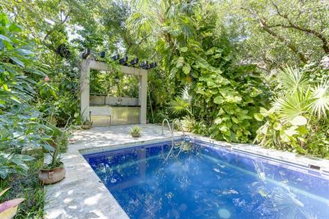 Mexican Colonial Home for Sale in Puerto Aventuras