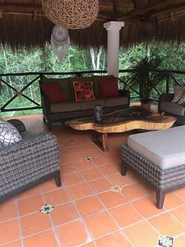 2 bedroom jungle house for sale