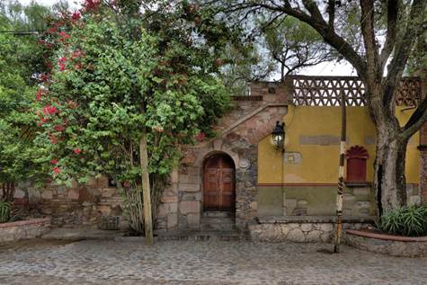 Calle Alameda, San Miguel de Allende, Guanajuato, by Wesley Gleason