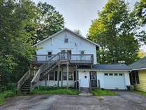 Multifamily Dwellings for Sale in Pulaski, New York $159,900