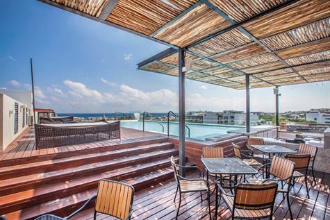 SPACIOUS APARTMENT GIN 2 FOR SALE IN PLAYA DEL CARMEN rooftop