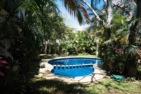 Apartment for sale in Playacar, Playa del Carmen pool