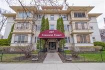Condos for Sale in Crescentwood, Winnipeg, Manitoba $349,900