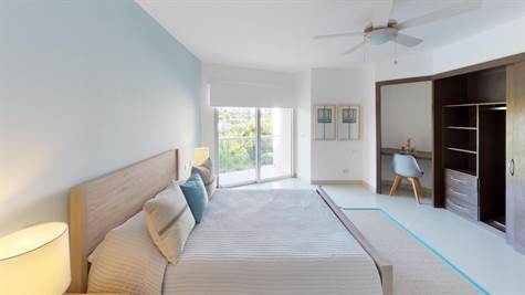 Beachfront 4 bedroom condo for sale