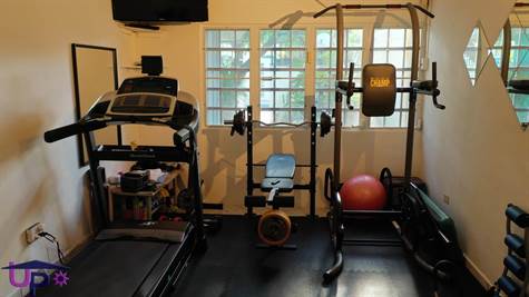 Resident PRIVATE GYM