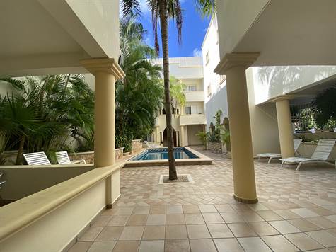 Playa del Carmen Real Estate: Condo for Sale