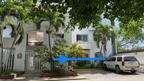 Homes for Sale in Downtown Playa del Carmen, Playa del Carmen, Quintana Roo $160,000