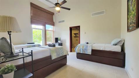 4 Bedroom Villa For Sale in Cocotal 22