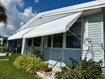 Homes for Sale in Lincolnshire Mobile Estates, Largo, Florida $69,900