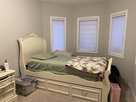 PRIMARY BED ROOM
