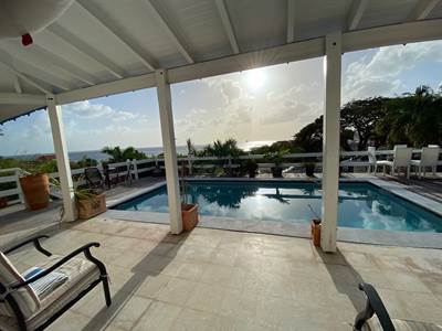 Magnificent Villa Jade with Private Pool, Pelican Key, St. Maarten SXM