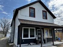 Multifamily Dwellings for Sale in Flamborough, Hamilton, Ontario $1,499,900