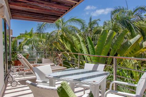 Via 38 3 bedroom penthouse for sale in Playa del Carmen