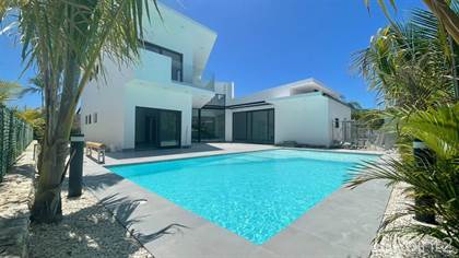 Brand New Modern 3BR Villa in Exclusive Puntacana Village, La Altagracia - photo 1 of 16