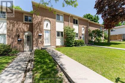 Picture of 165 GREEN VALLEY DR 11, Kitchener, Ontario, N2P1K3