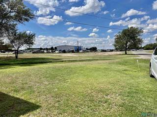 2405 W Lakeview Drive, Hobbs, NM, 88240
