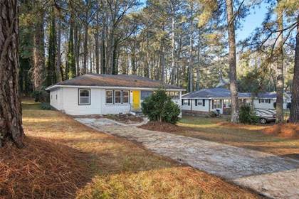 Residential Property for sale in 2534 IVYDALE Drive SW, Atlanta, GA, 30311
