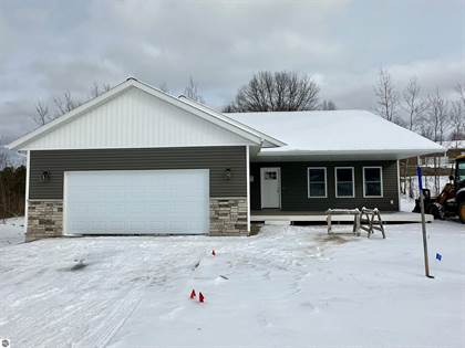 Picture of 1416 Umber Drive, Traverse City, MI, 49686