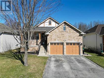 Picture of 32 PRINCESS POINT DR, Wasaga Beach, Ontario, L9Z3C2