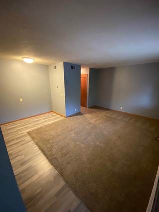 Condo For Rent at 2502 South 11th Street, Omaha, NE, 68108 | Point2