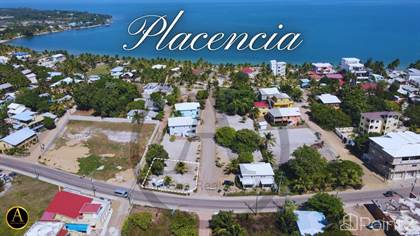 Picture of Placencia's top commercial lot, Placencia, Belize